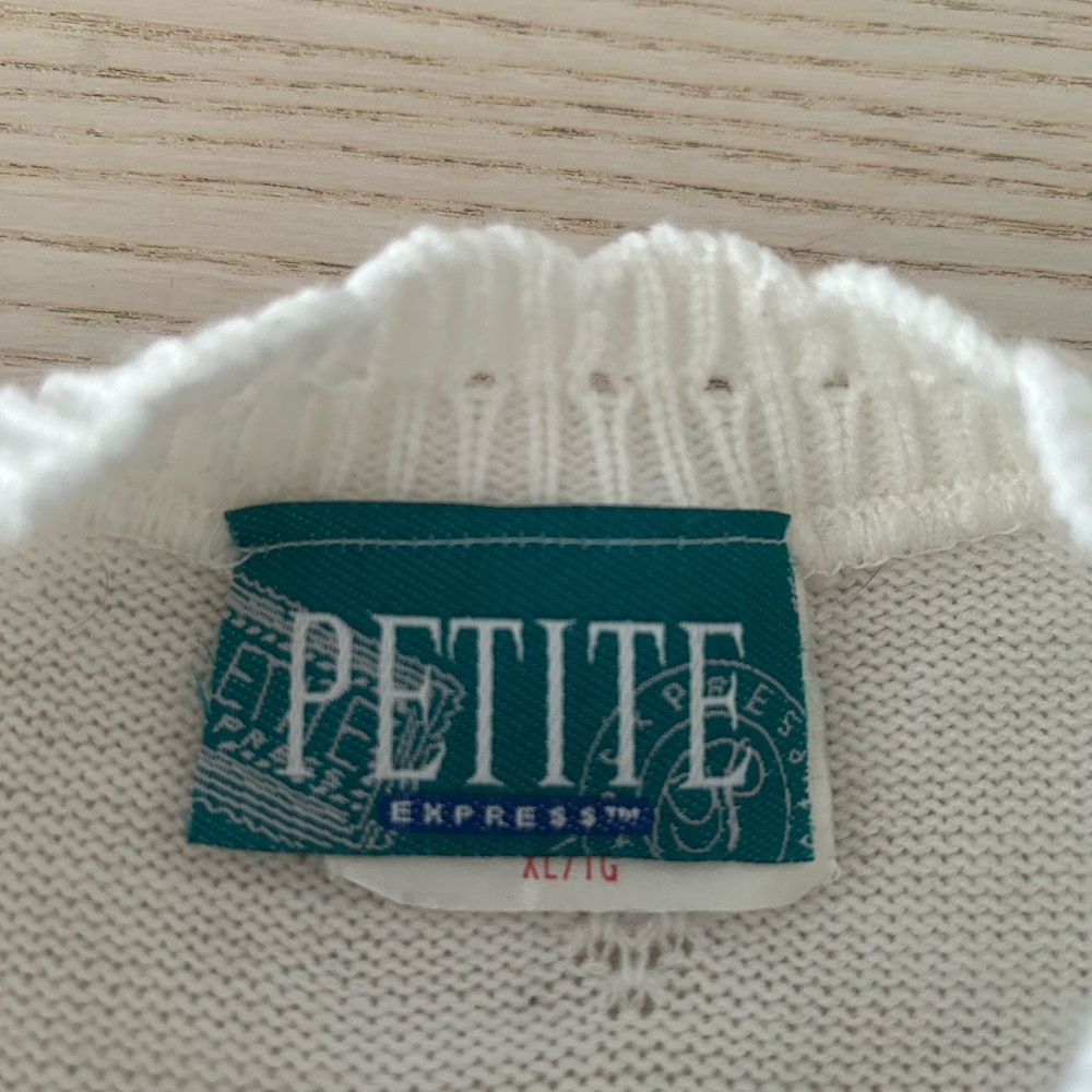 Laura Petite cardigan - Picture 2 of 8